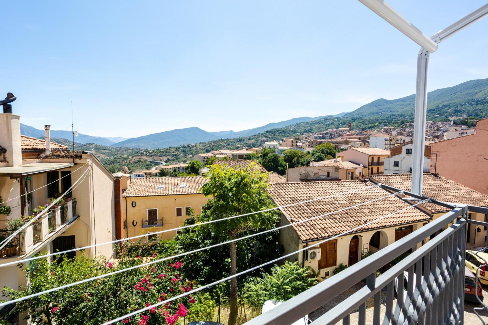 Aparthotel Porta San Paolo House Castelbuono  Exteriér fotografie